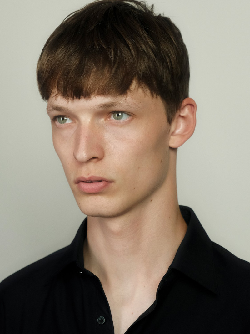 Photo of model David Kenvesh - ID 729442