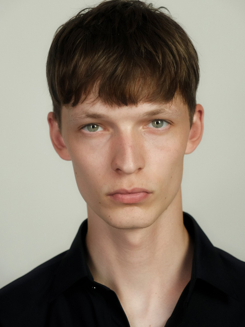 Photo of model David Kenvesh - ID 729444