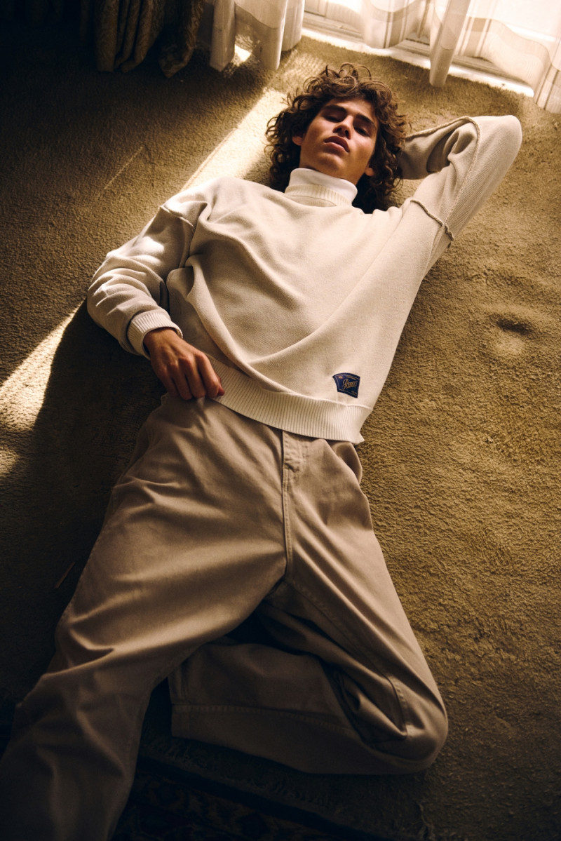 Photo of model Christopher Gonzales - ID 730153