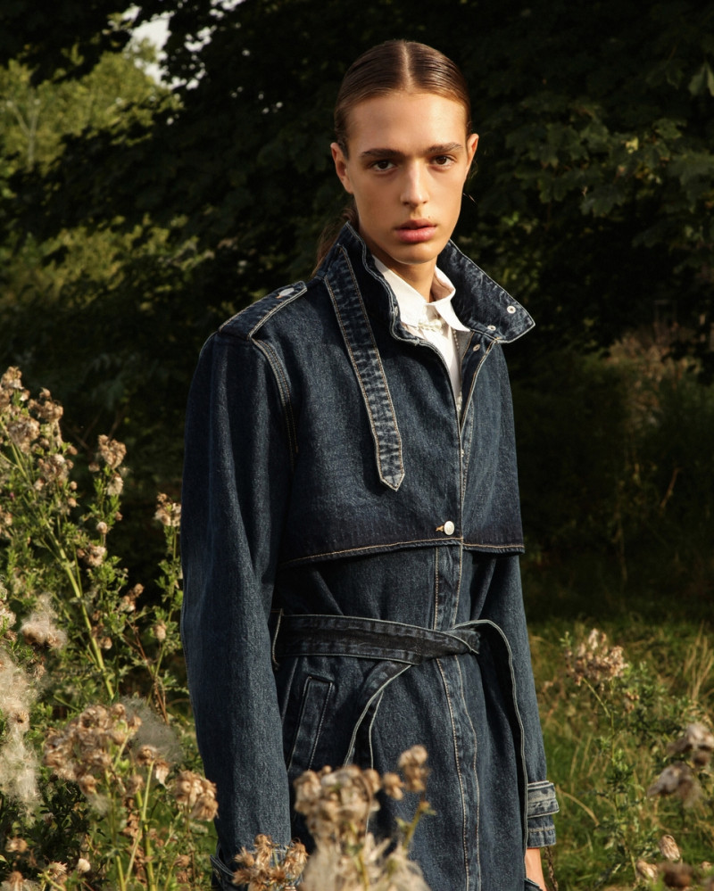 Photo of model Max Gontard - ID 730245