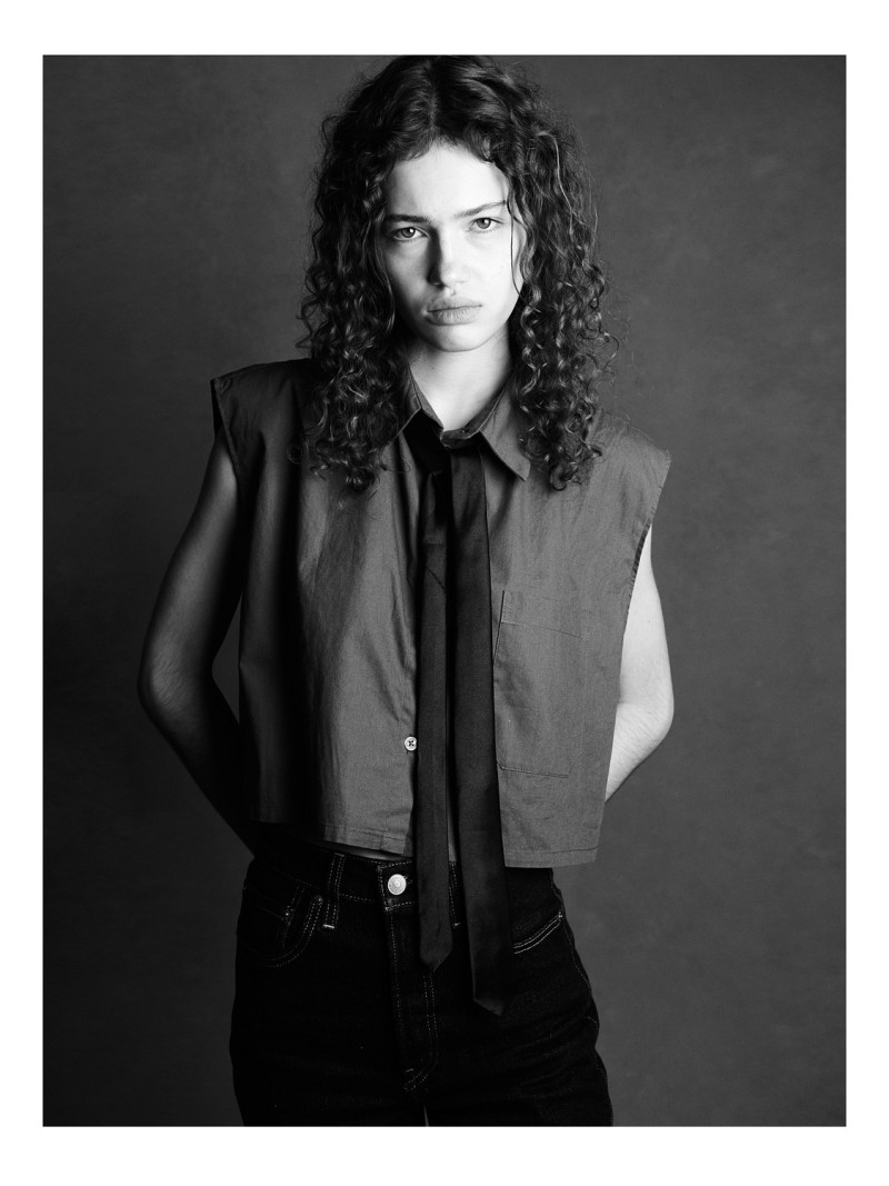 Photo of model Nora van der Tuin - ID 730258