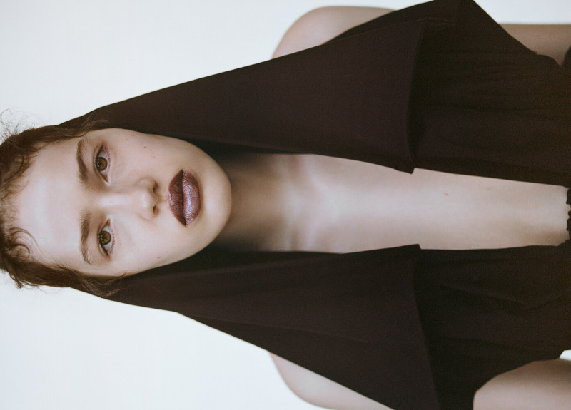 Photo of model Nora van der Tuin - ID 730274