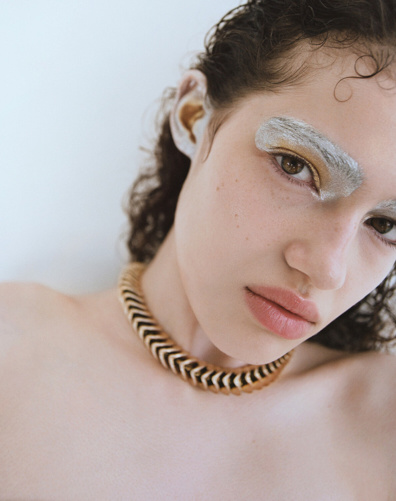 Photo of model Nora van der Tuin - ID 730275
