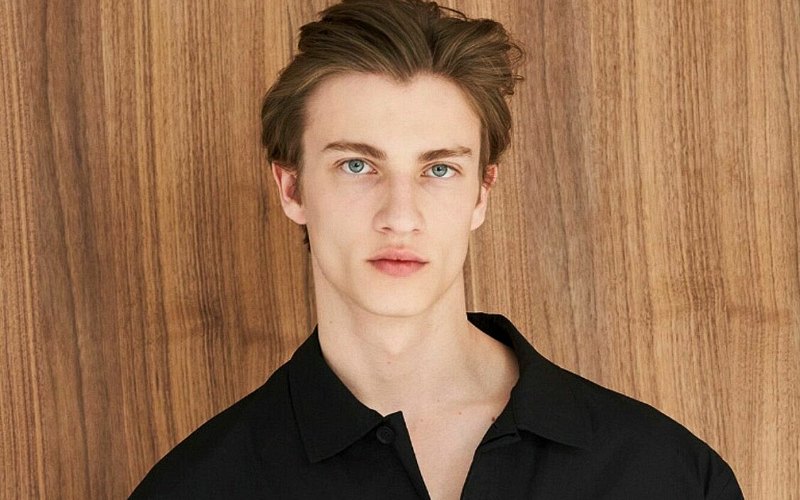 Jonathan Merle