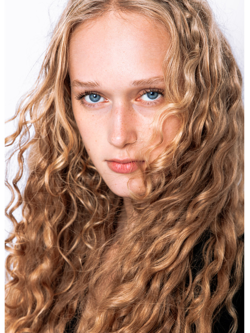 Photo of model Hella Thomale - ID 730580