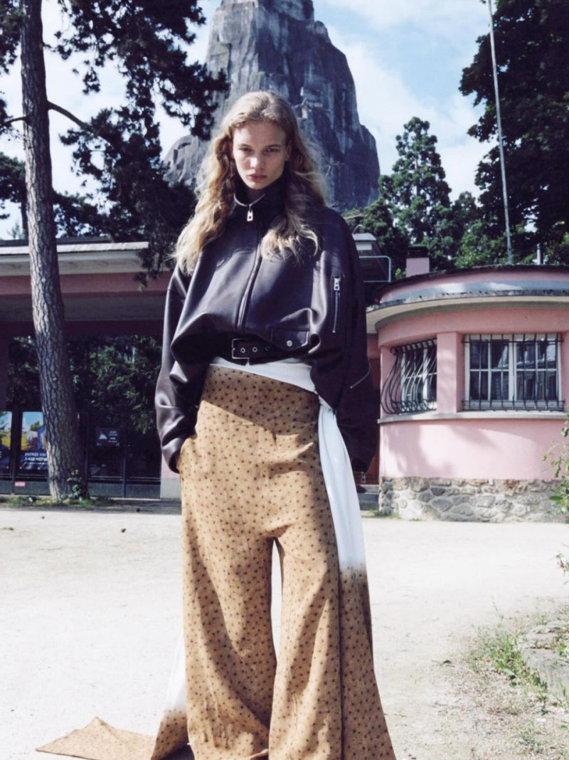 Photo of model Caitlin Soetendal - ID 730602