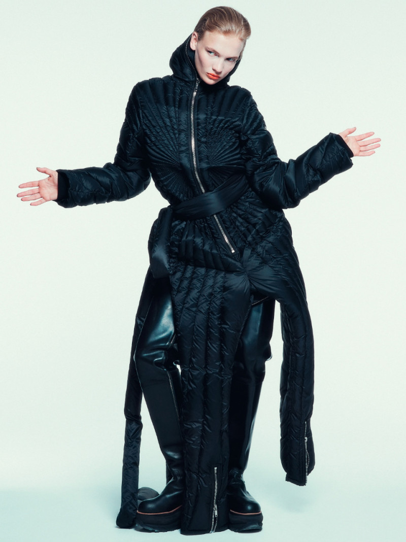 Photo of model Caitlin Soetendal - ID 730605