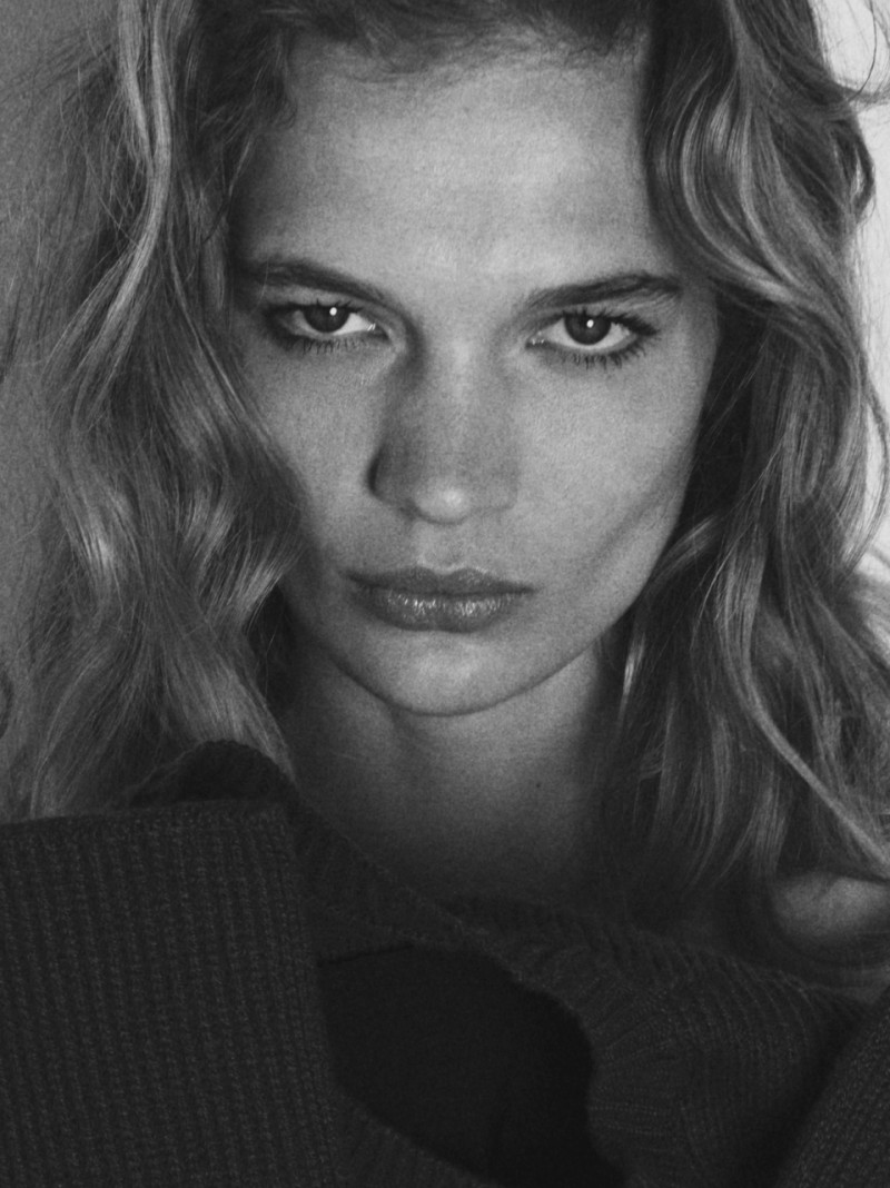 Photo of model Caitlin Soetendal - ID 730610