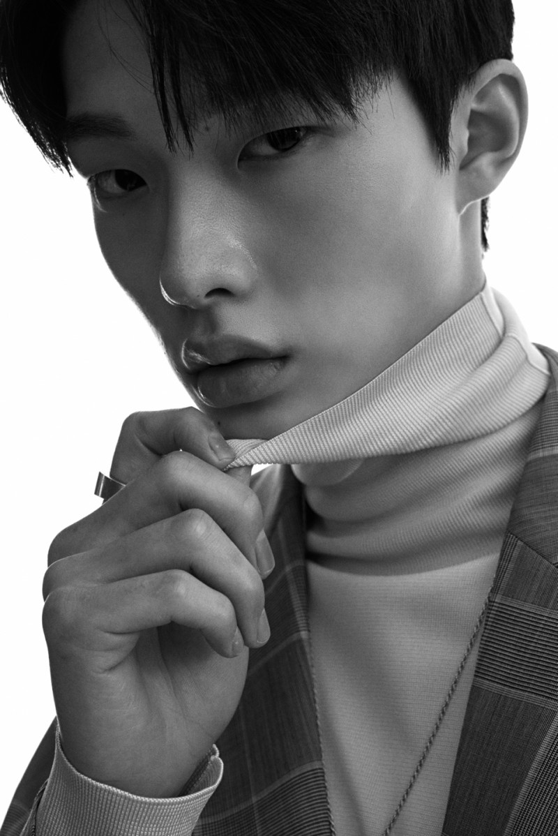 Photo of model Seongjun Hong - ID 731598