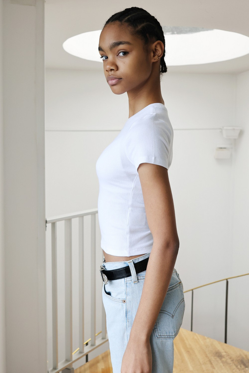 Photo of model Alexa Carmona - ID 732103