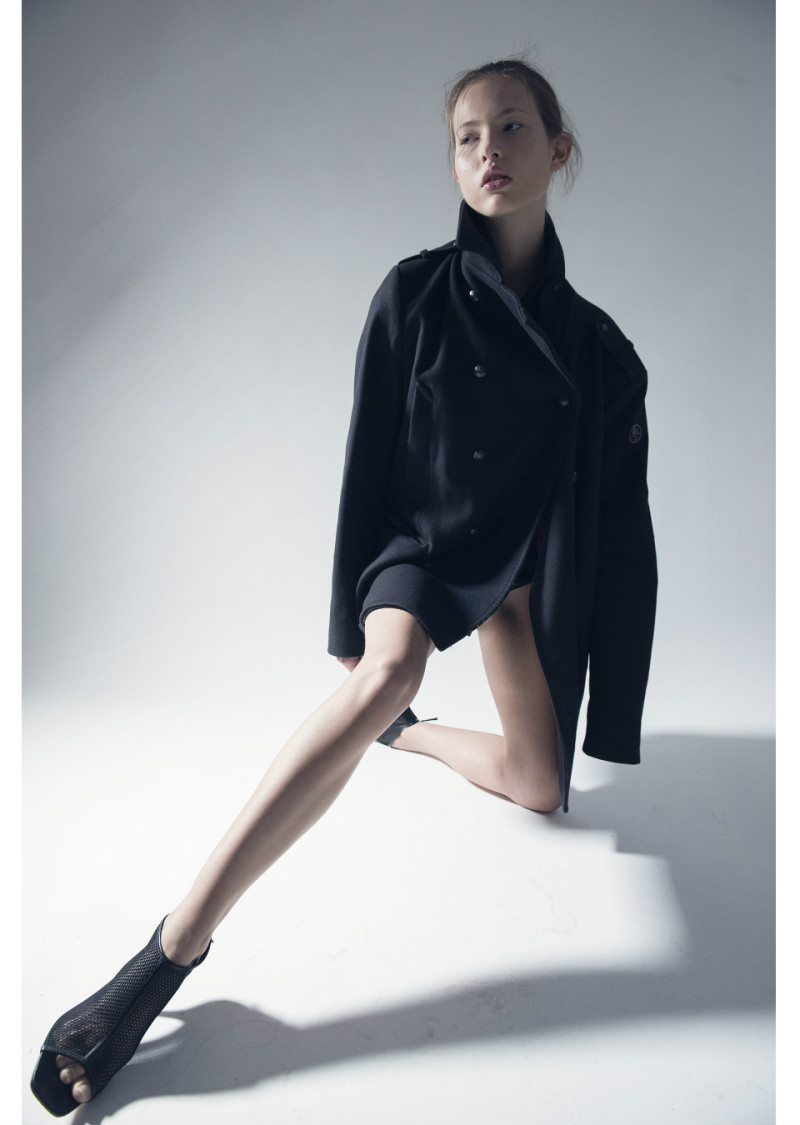 Photo of model Jade Cholette - ID 732202