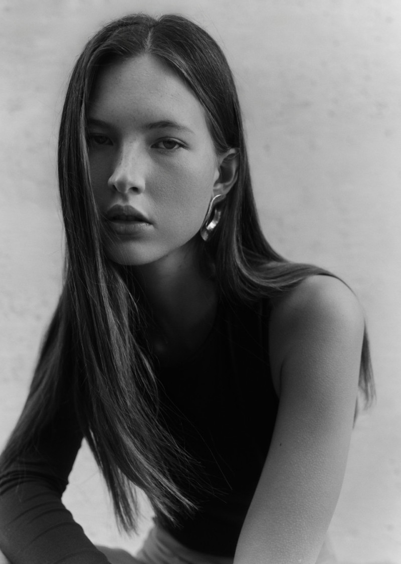 Photo of model Jade Cholette - ID 732210