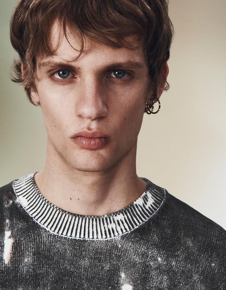 Photo of model Teo Bates - ID 732237