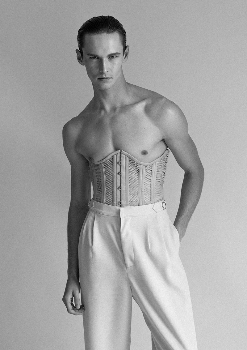 Photo of model Collin Theile - ID 732299