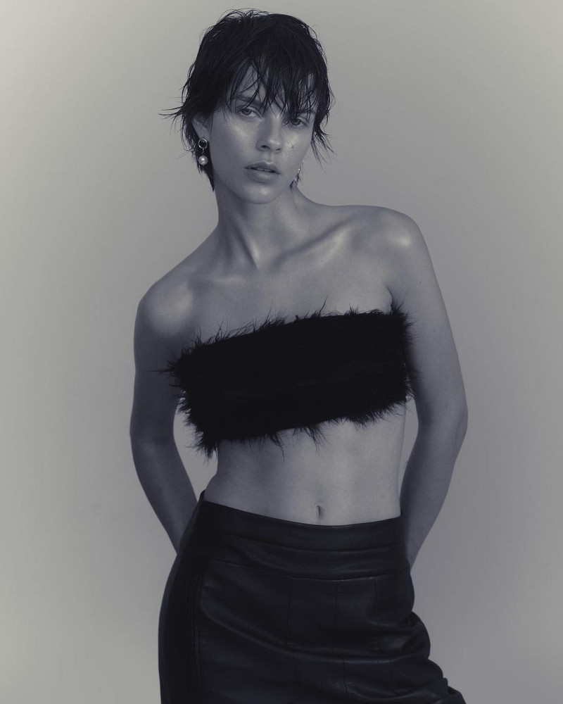 Photo of model Emma Auger - ID 732346