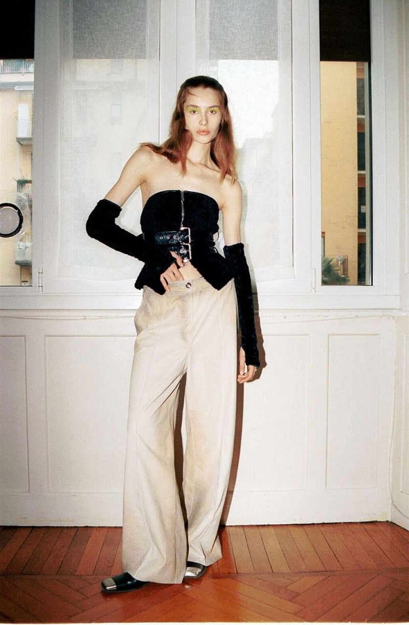 Photo of model Nessie Gromova - ID 732381