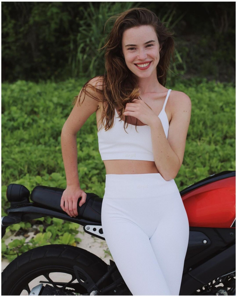 Photo of model Natasha Kozyreva - ID 733085