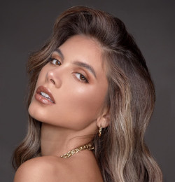 Malena Malu Spinzi
