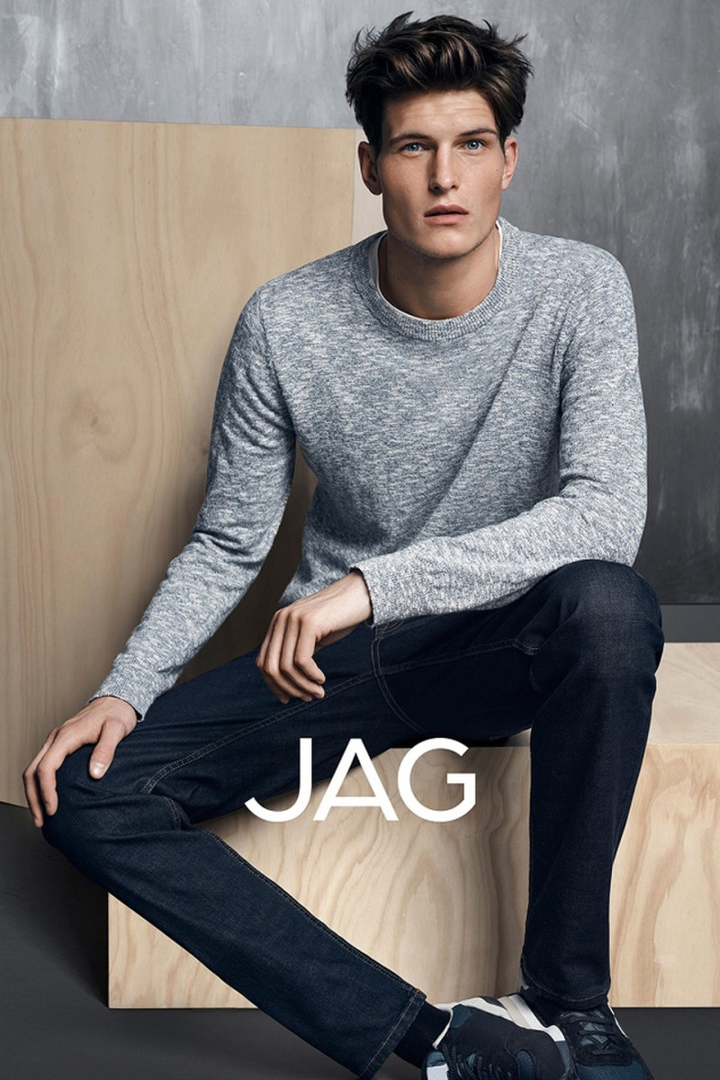 Photo of model John Todd - ID 734273