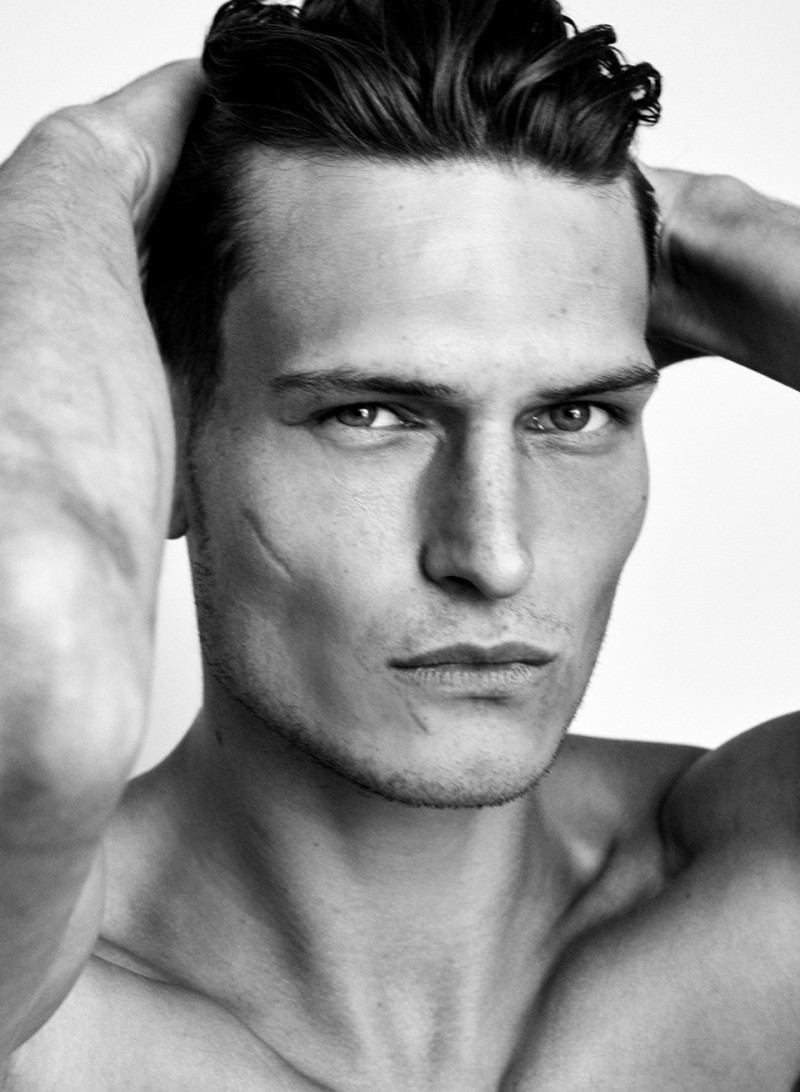Photo of model John Todd - ID 734284