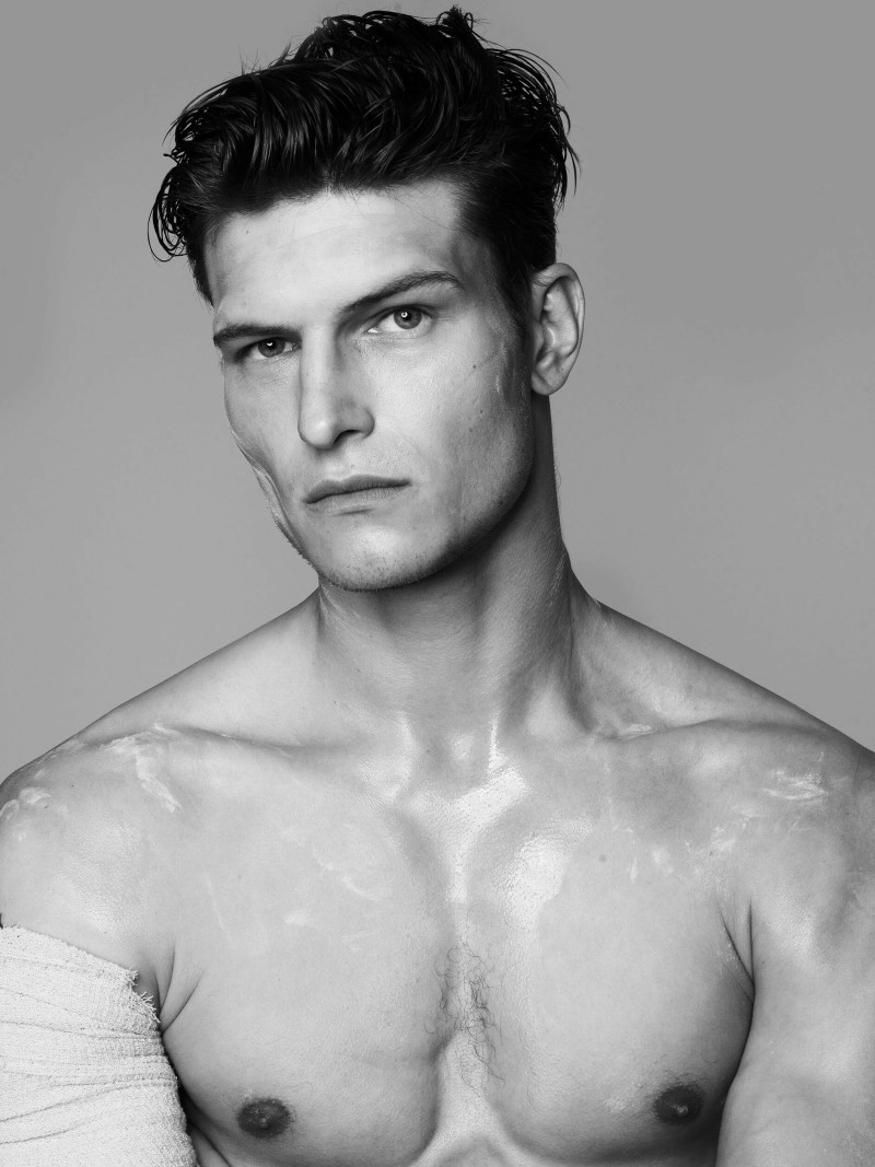 Photo of model John Todd - ID 734288