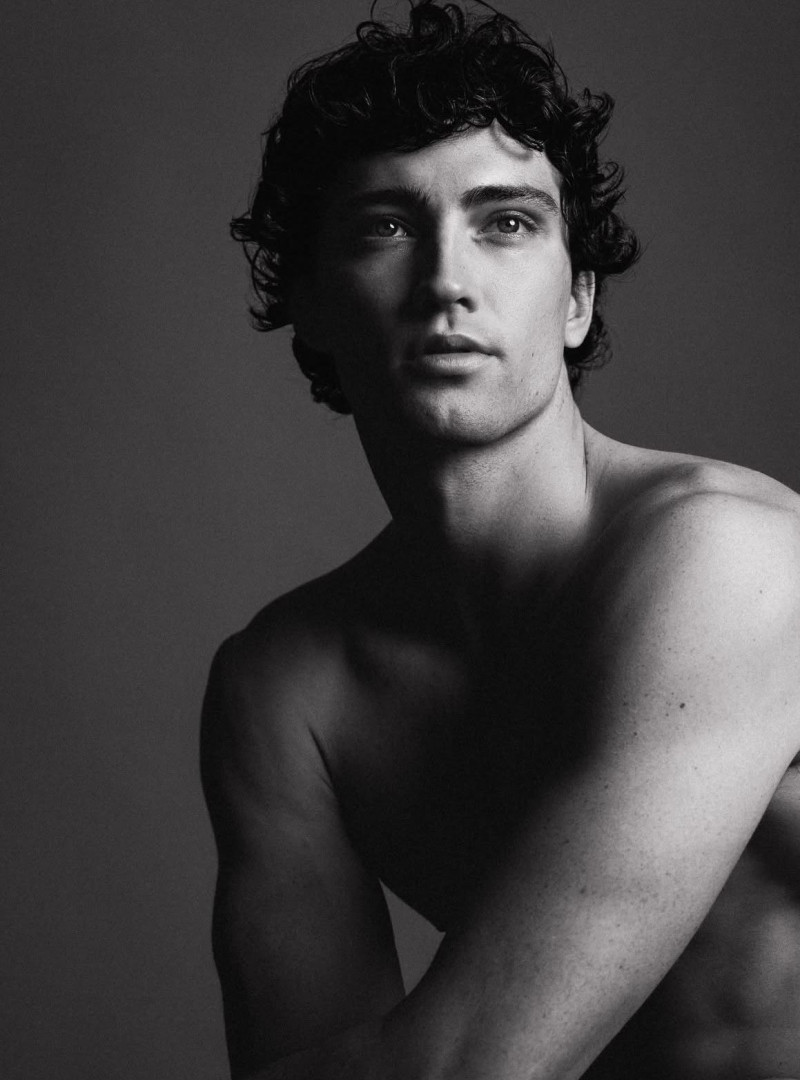 Photo of model Joe Barnes - ID 734364
