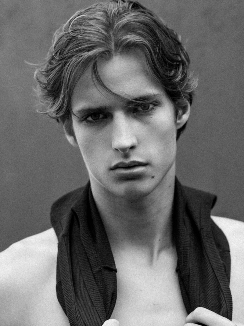 Photo of model Noah Dore - ID 734370