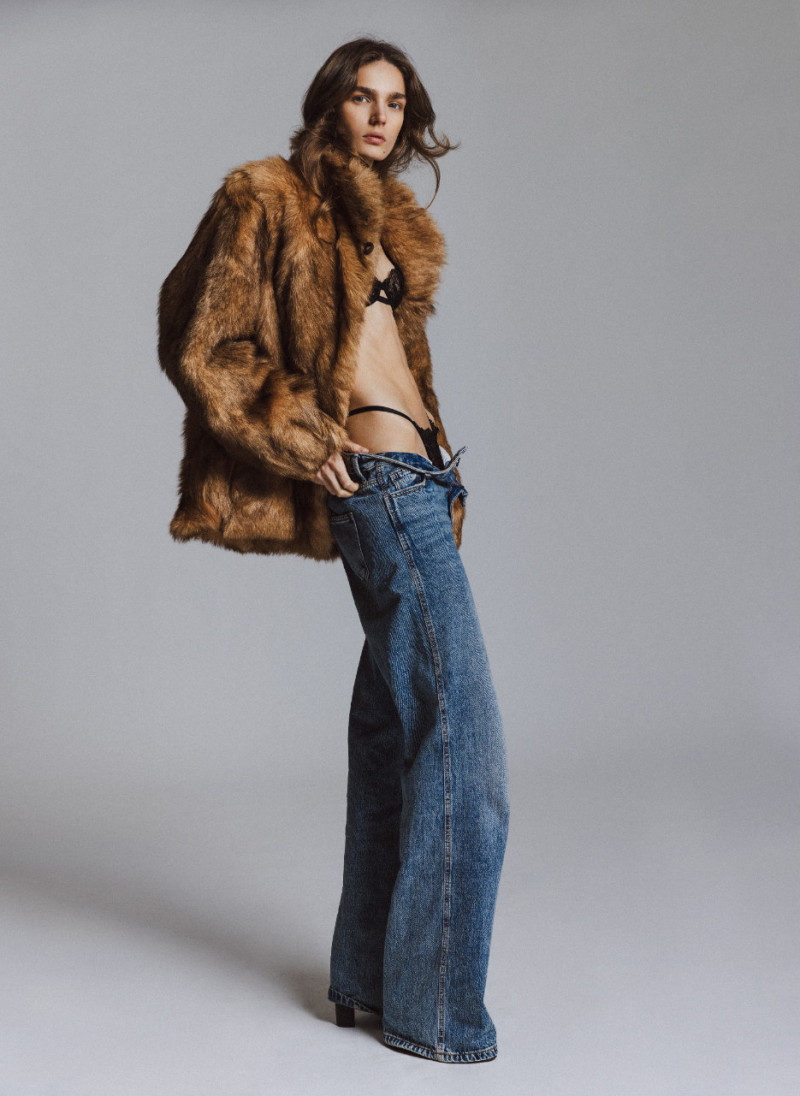 Photo of model Lia Marie Mielke - ID 734382