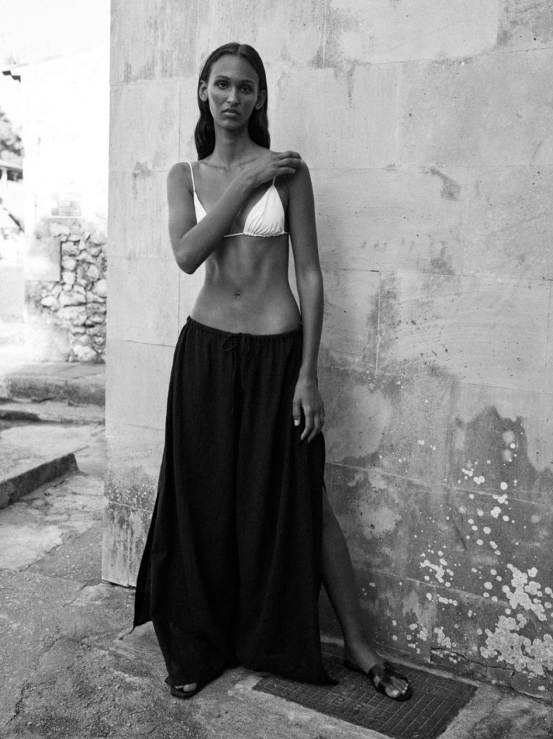 Photo of model Ilays Raghe - ID 734456