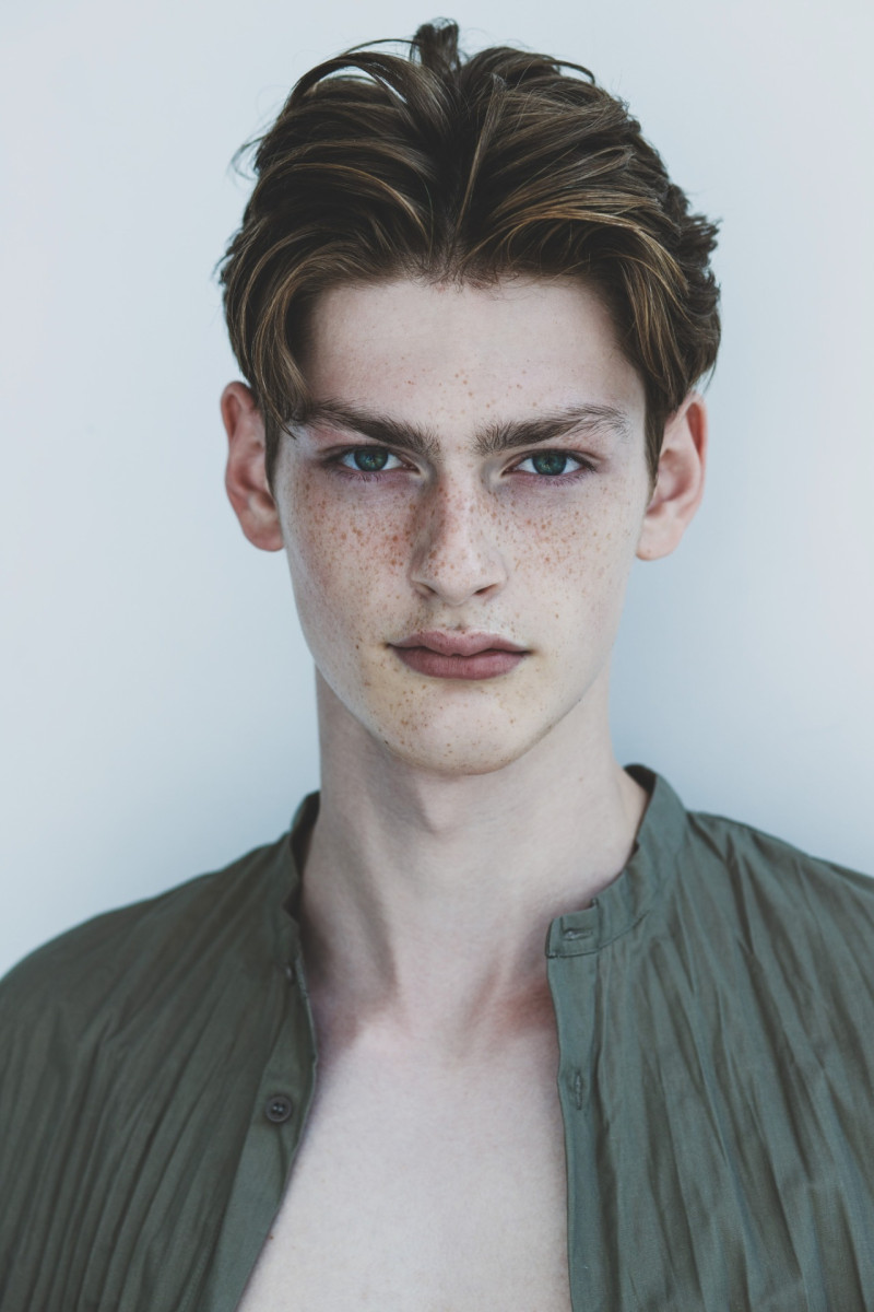 Photo of model Anton Dzenisiuk - ID 734522
