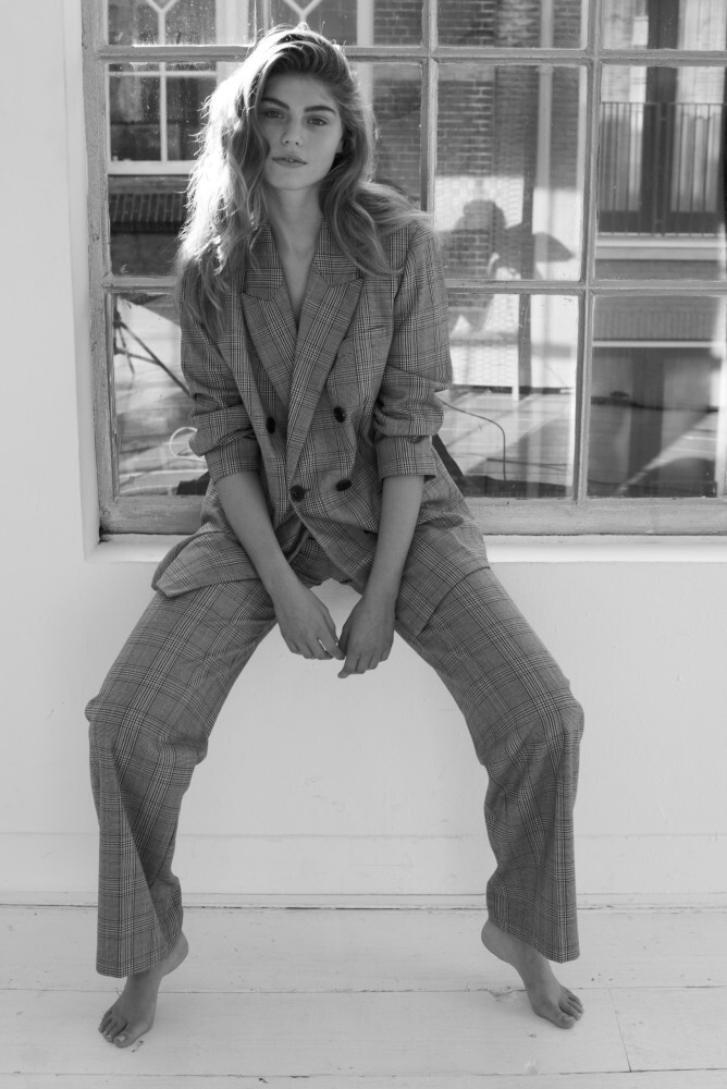 Photo of model Sam De Laat - ID 735300