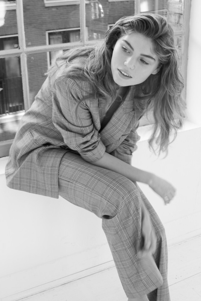 Photo of model Sam De Laat - ID 735307