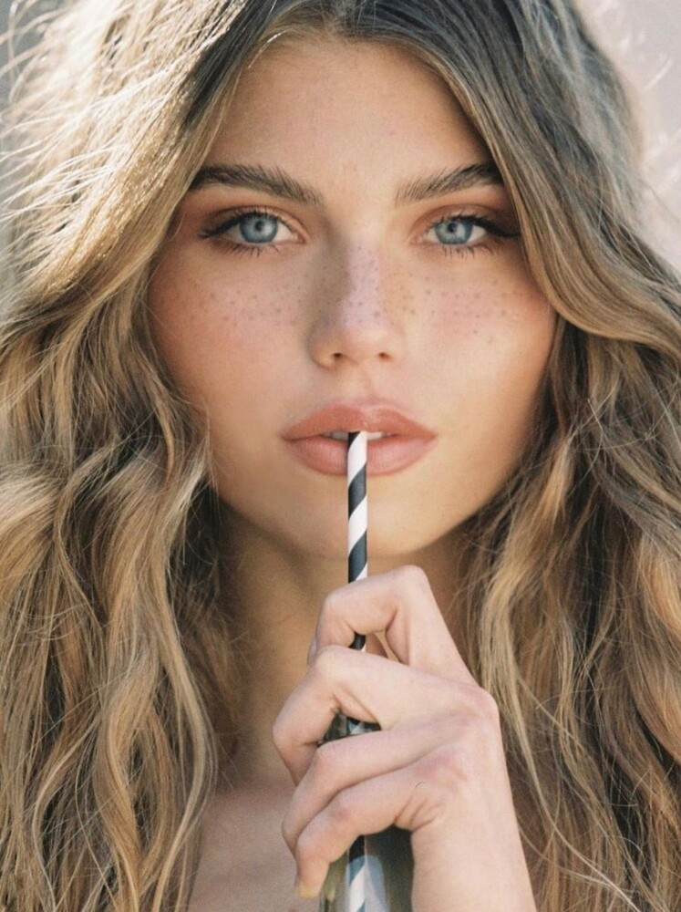 Photo of model Sam De Laat - ID 735343