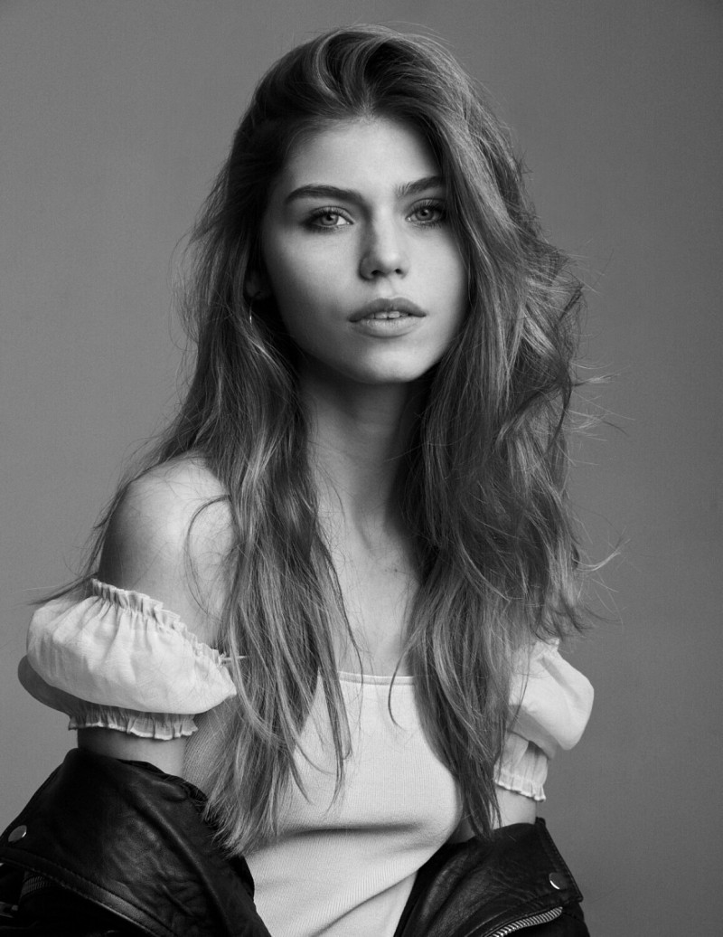 Photo of model Sam De Laat - ID 735391
