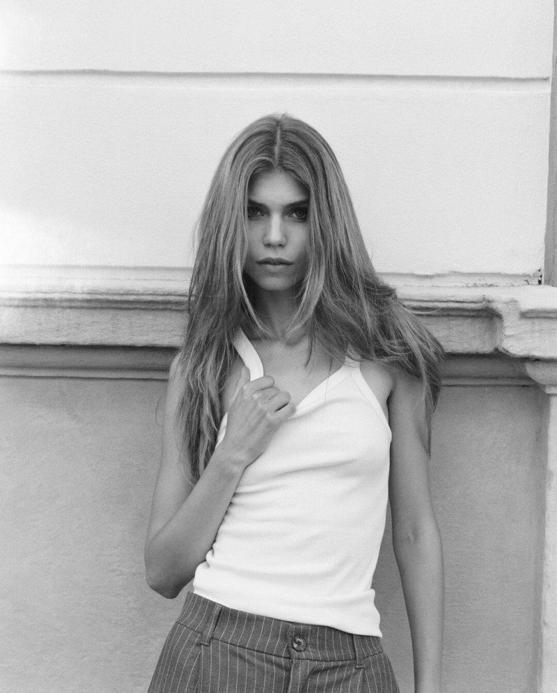Photo of model Sam De Laat - ID 735409