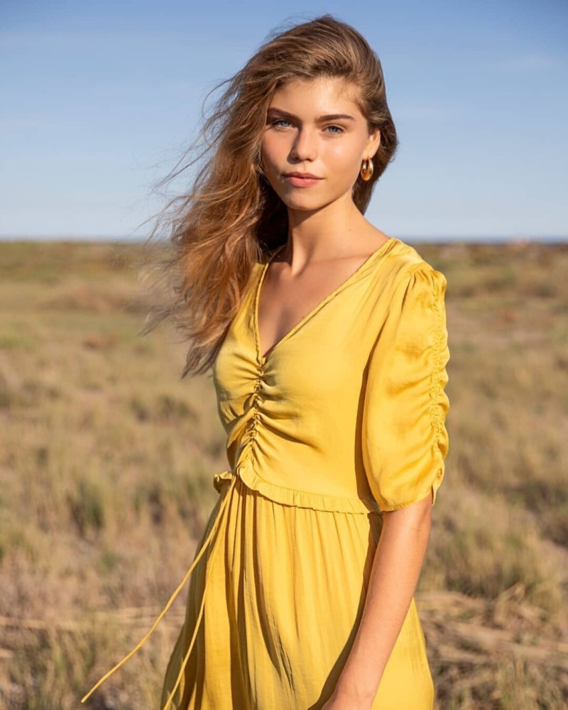 Photo of model Sam De Laat - ID 735492