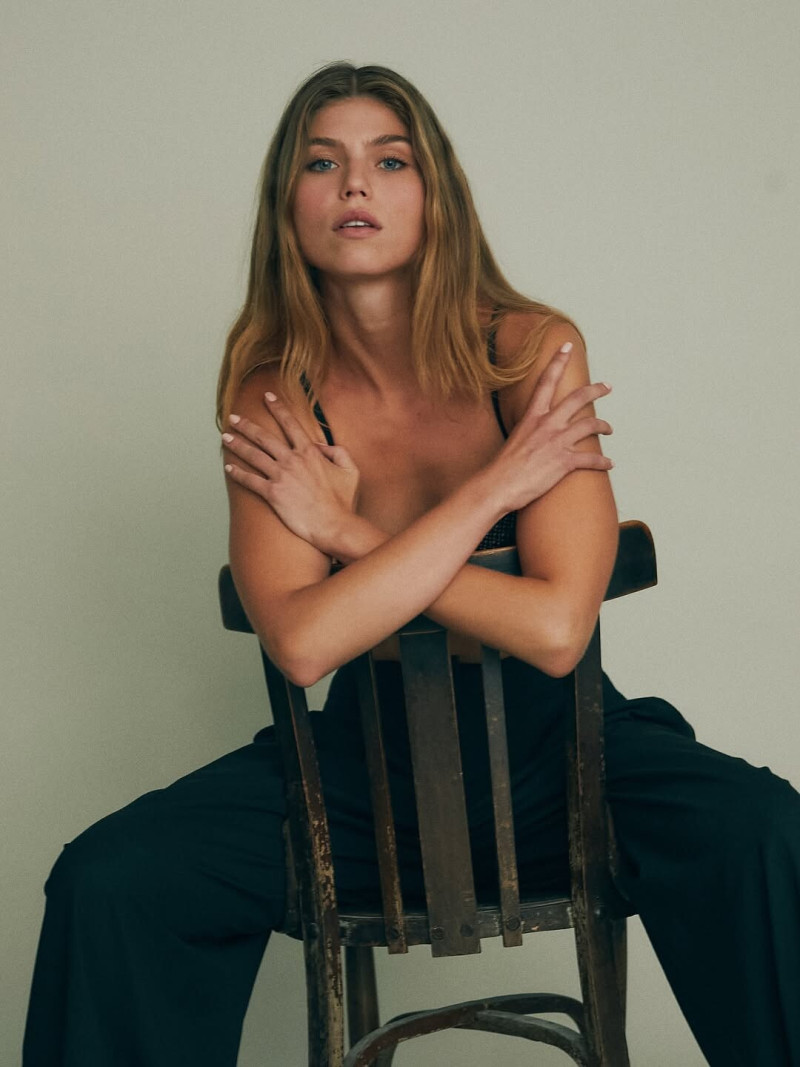 Photo of model Sam De Laat - ID 735537