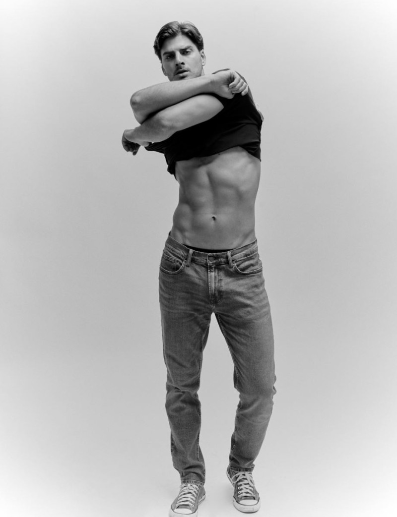 Photo of model Milos Vujovic - ID 736256