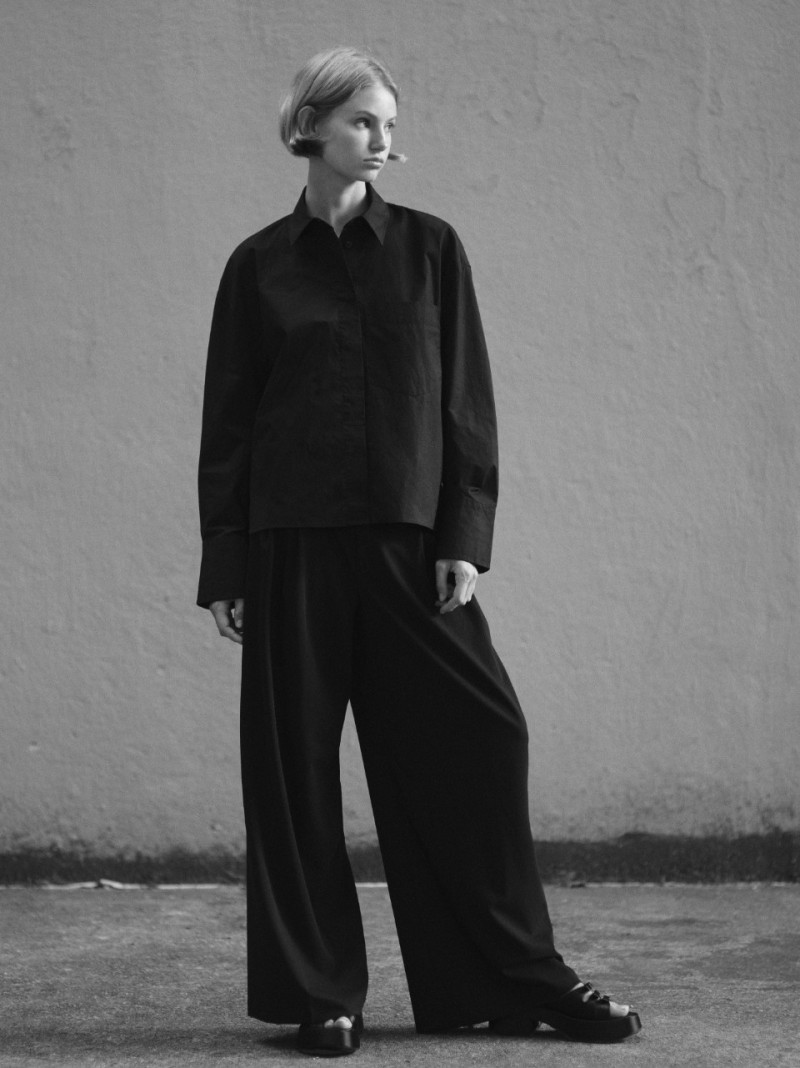 Photo of model Chimene Delrock - ID 736914