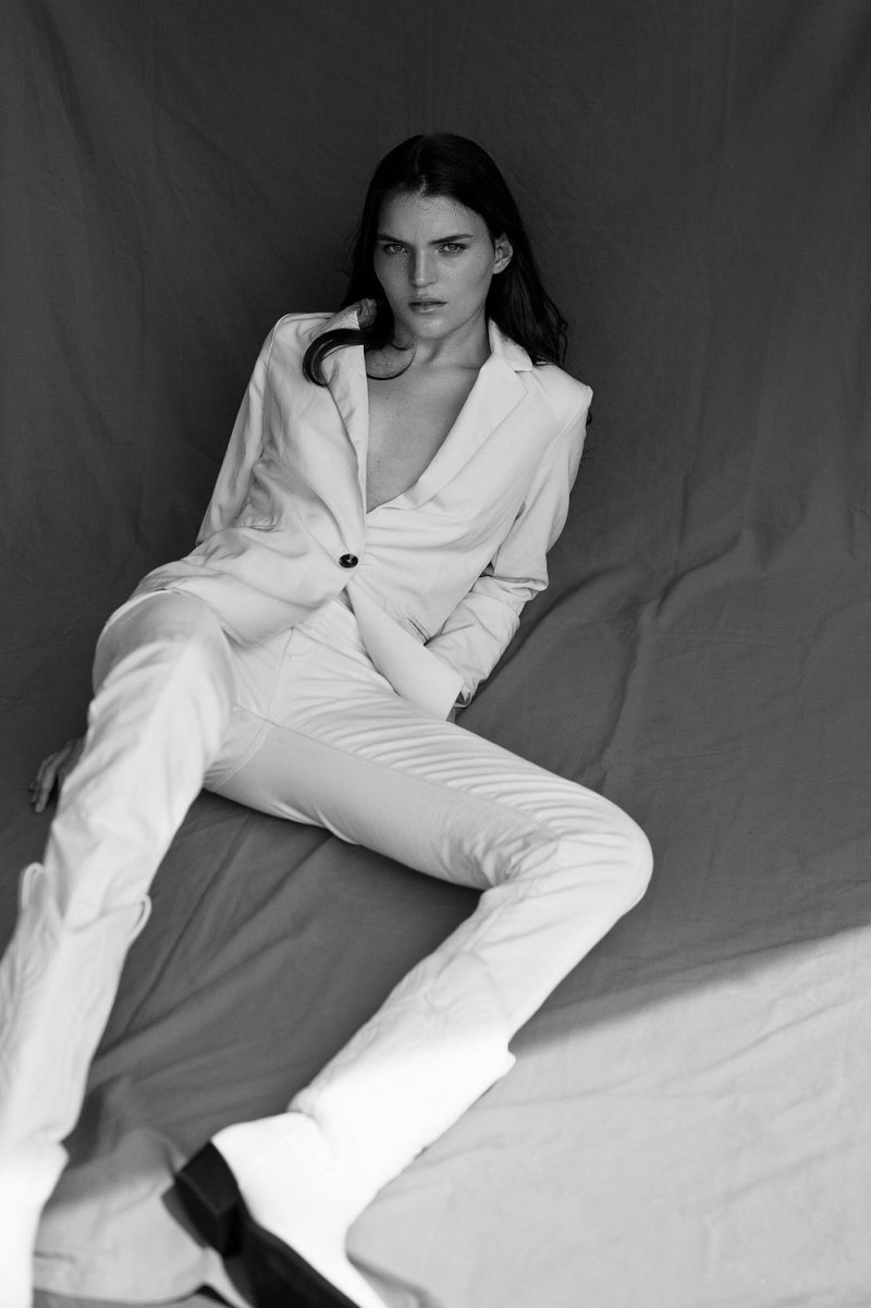 Photo of model Leah Risi - ID 736945