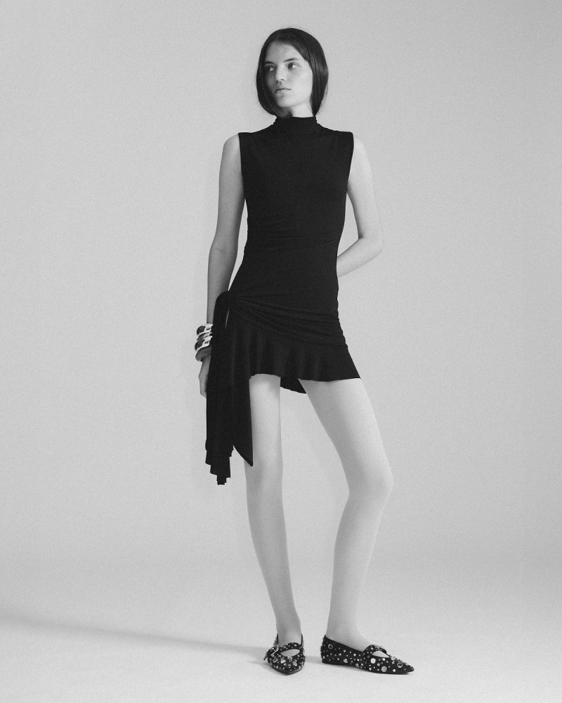 Photo of model Leah Risi - ID 736948