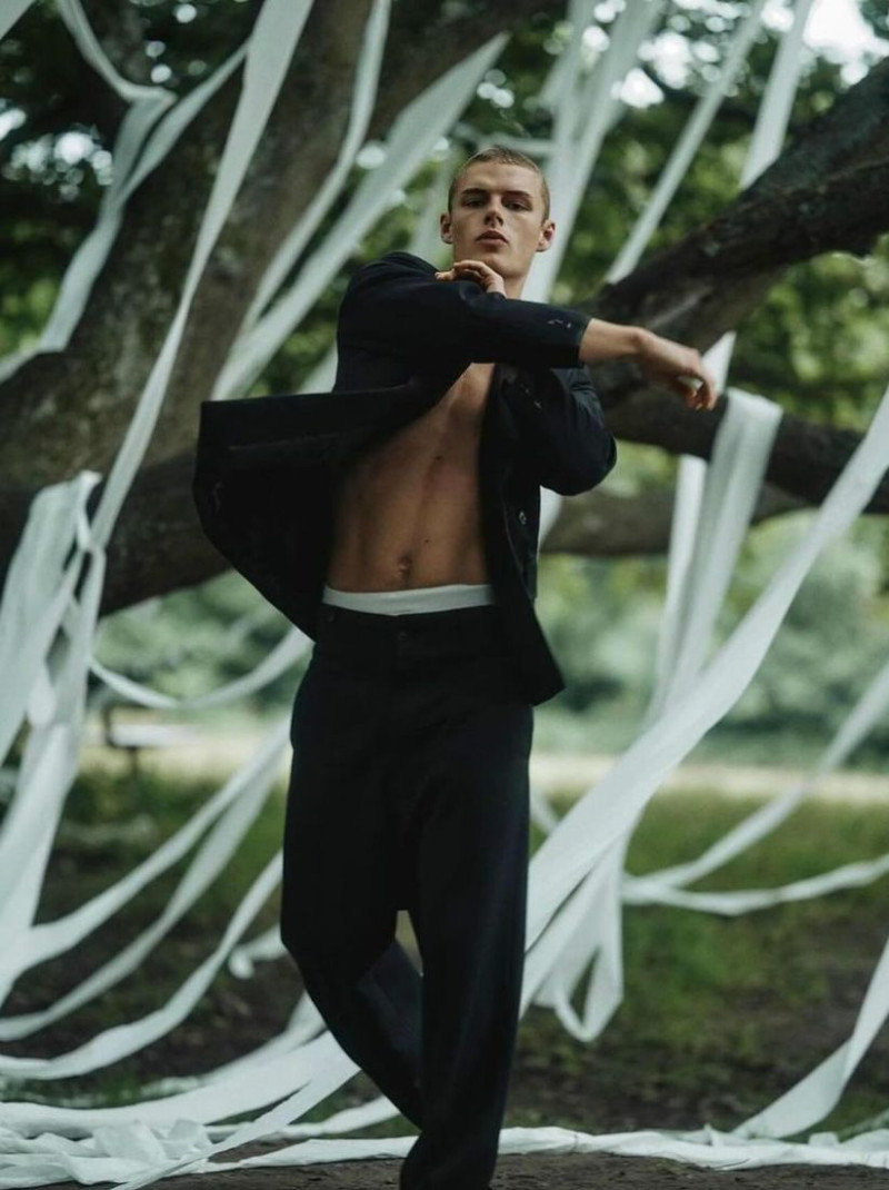 Photo of model Finley Prentice - ID 736970