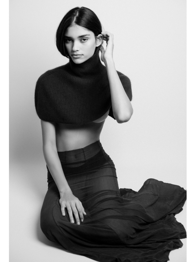 Photo of model Elina Gunawardena - ID 737679