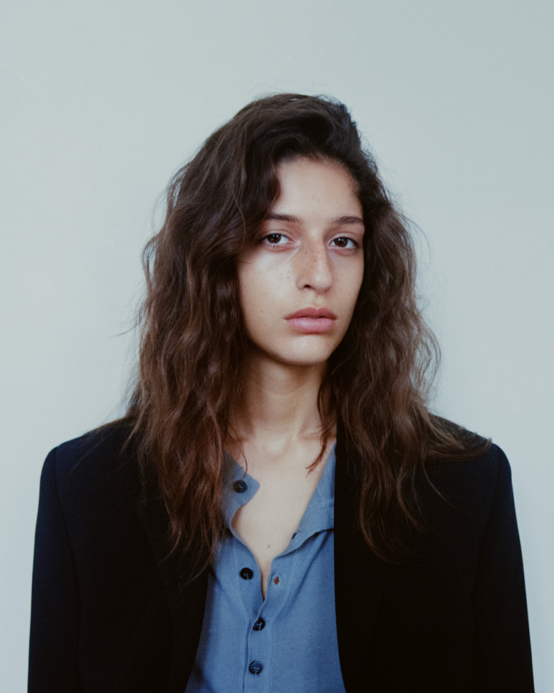 Photo of model Serena Sefyan - ID 737868