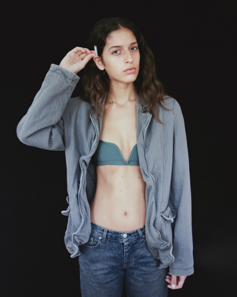 Photo of model Serena Sefyan - ID 737874