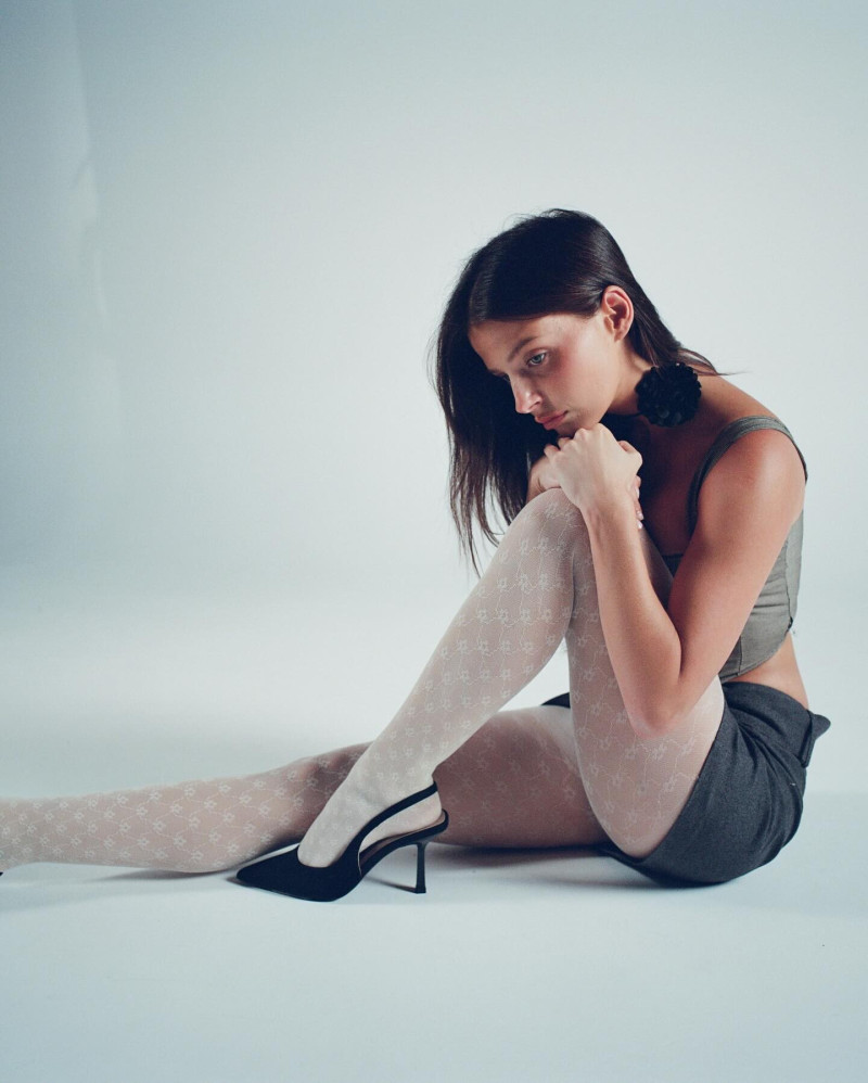 Photo of model Stephanie Mandich - ID 738081