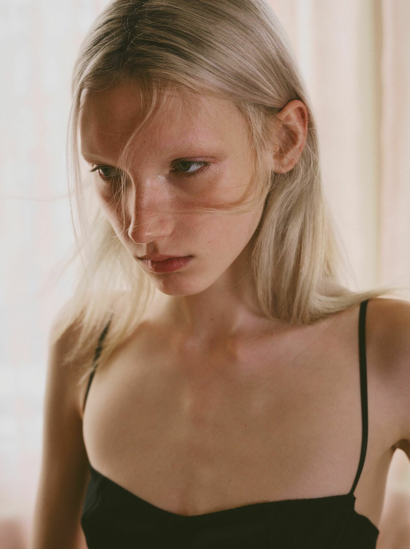 Photo of model Ivy Stewart - ID 738698