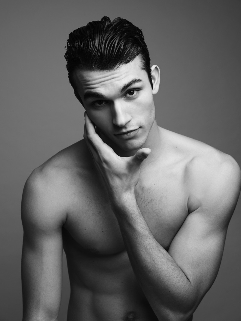 Photo of model Balthazar Dib - ID 740635