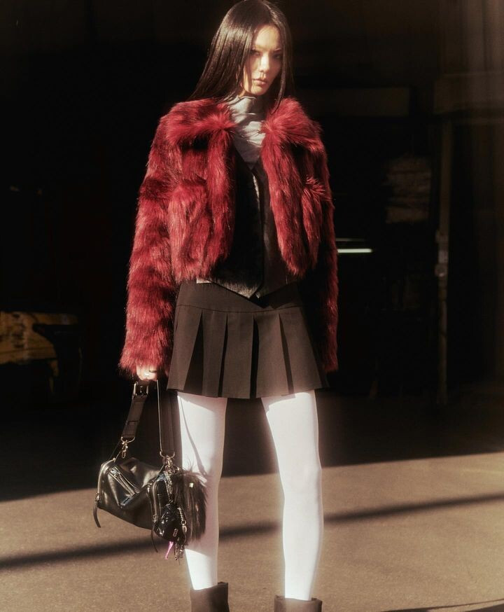Photo of fashion model Lulu Kim - ID 741631 | Models | The FMD