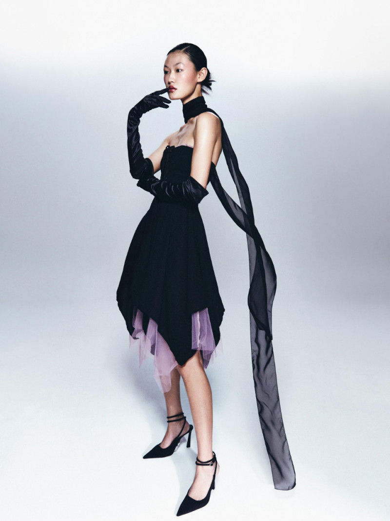 Photo of fashion model Ziqi Wang - ID 742331 | Models | The FMD